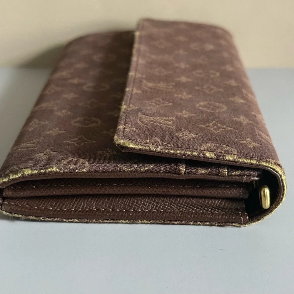 Louis Vuitton Classic Monogram Wallet, Louis Vuitton Monogram Denim Long Wallet